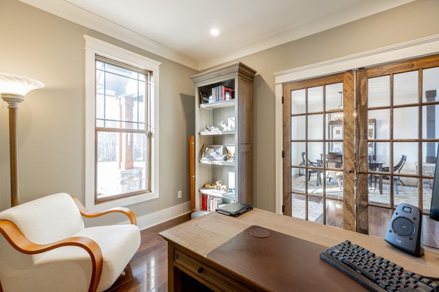 190 Hovering Hawk Drive, Jasper, TN 37347