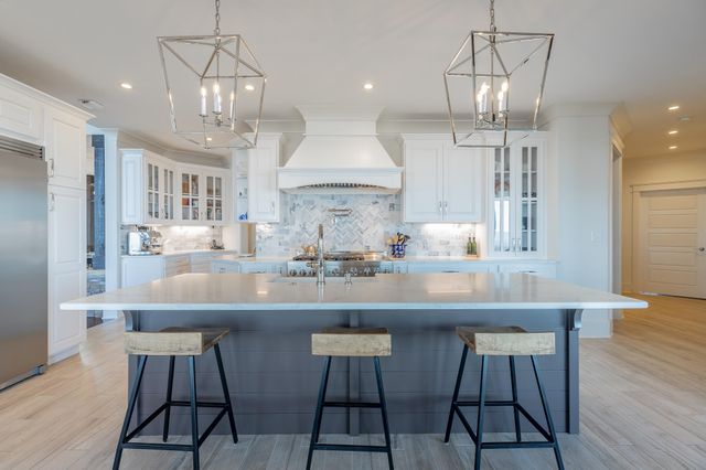 190 Hovering Hawk Drive, Jasper, TN 37347