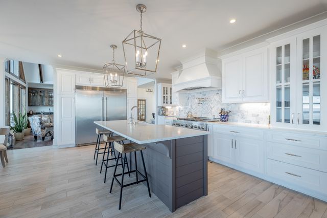 190 Hovering Hawk Drive, Jasper, TN 37347