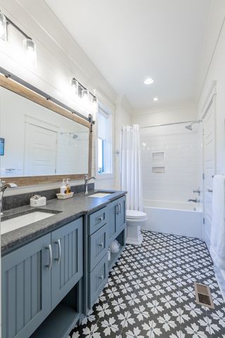 190 Hovering Hawk Drive, Jasper, TN 37347