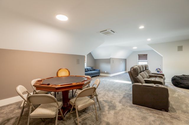 190 Hovering Hawk Drive, Jasper, TN 37347