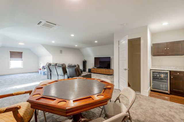 190 Hovering Hawk Drive, Jasper, TN 37347