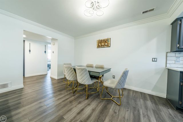 34446 sycamore Drive, Fraser, MI 48026