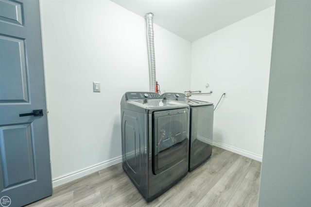 34446 sycamore Drive, Fraser, MI 48026