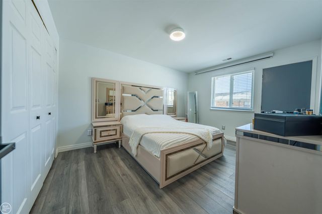 34446 sycamore Drive, Fraser, MI 48026