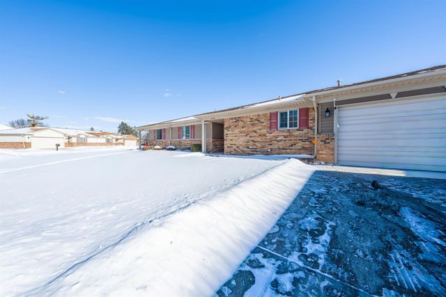 34446 sycamore Drive, Fraser, MI 48026