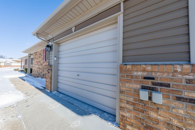 34446 sycamore Drive, Fraser, MI 48026