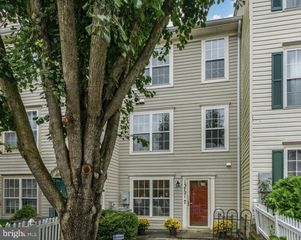13721 LARK SONG DR, Germantown, MD 20874
