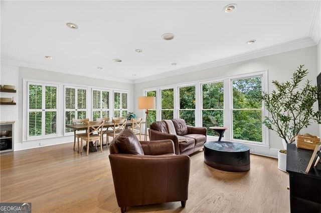 950 Tiverton Lane, Johns Creek, GA 30022