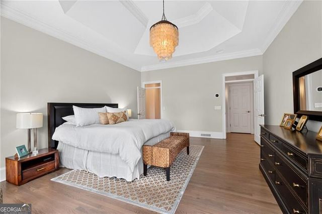 950 Tiverton Lane, Johns Creek, GA 30022