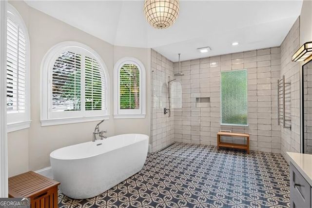 950 Tiverton Lane, Johns Creek, GA 30022