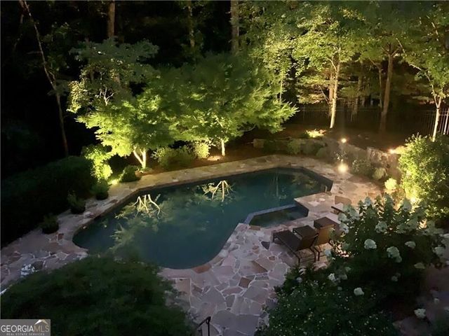 950 Tiverton Lane, Johns Creek, GA 30022