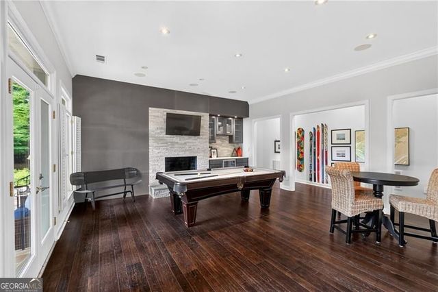 950 Tiverton Lane, Johns Creek, GA 30022