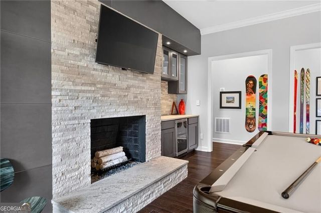 950 Tiverton Lane, Johns Creek, GA 30022