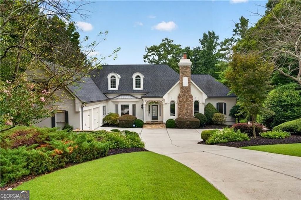 950 Tiverton Lane, Johns Creek, GA 30022