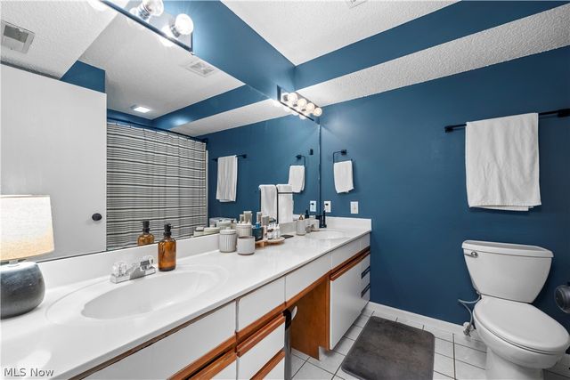 6231 Hidden Creek Drive 232, Lorain, OH 44053