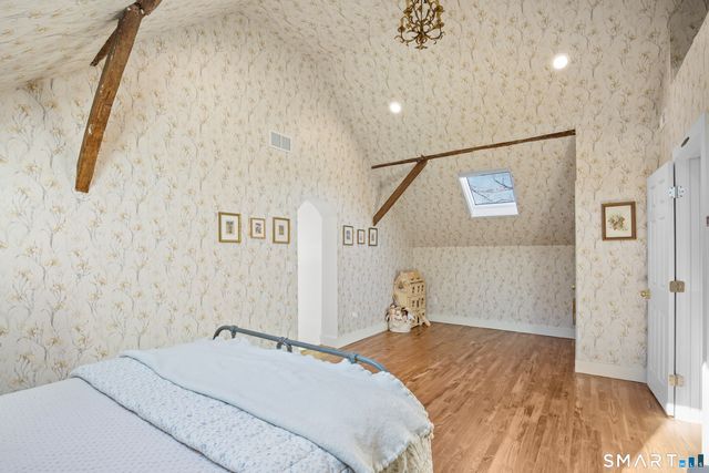 100 Tuller Road, Fairfield, CT 06825