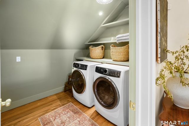 100 Tuller Road, Fairfield, CT 06825