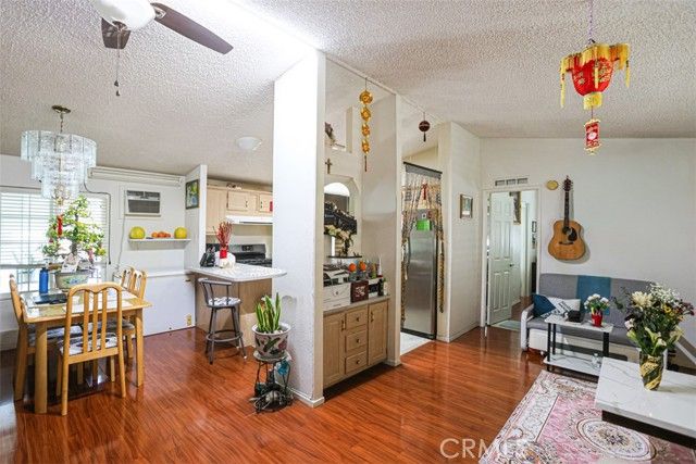 7887 Lampson 100, Garden Grove, CA 92841