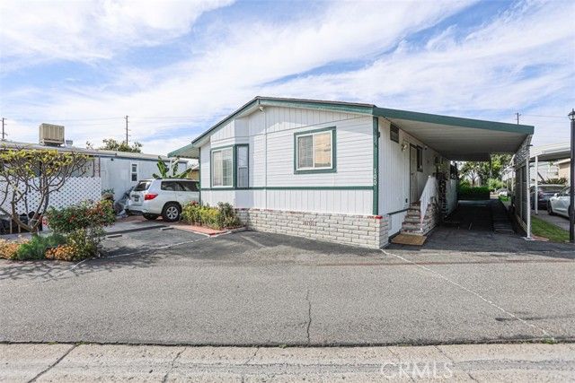 7887 Lampson 100, Garden Grove, CA 92841