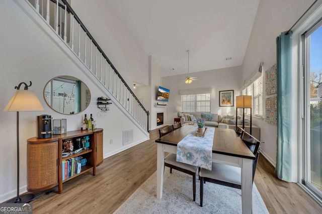 803 Windcroft Circle NW, Acworth, GA 30101