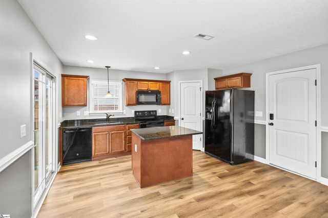 505 Bishop Road, Inman, SC 29349