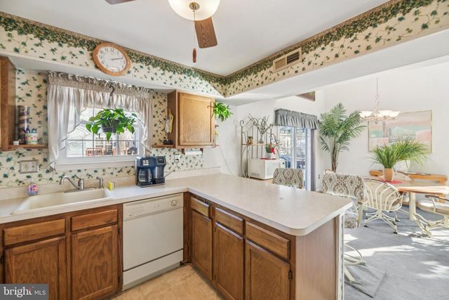 5052 BIGEYE CT, Waldorf, MD 20603