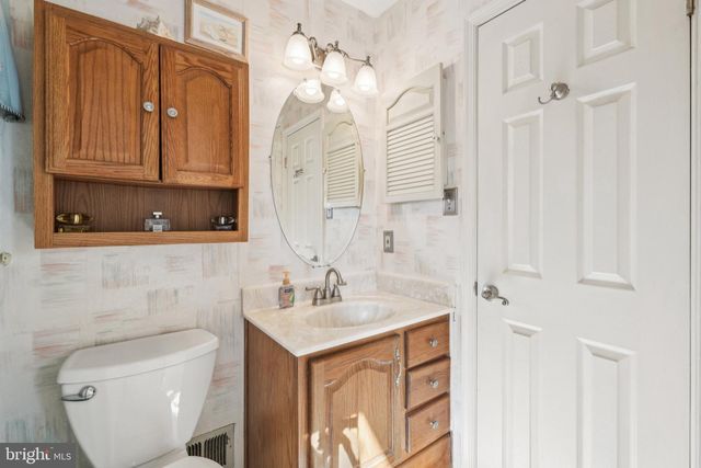 5052 BIGEYE CT, Waldorf, MD 20603