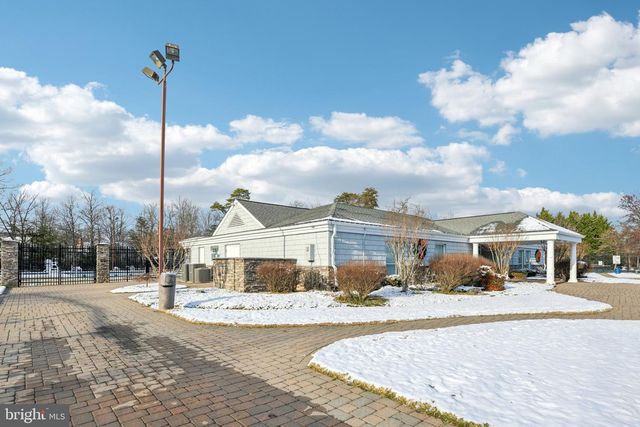 5052 BIGEYE CT, Waldorf, MD 20603