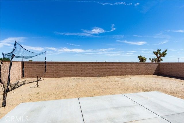 11856 Calenda Court, Victorville, CA 92392