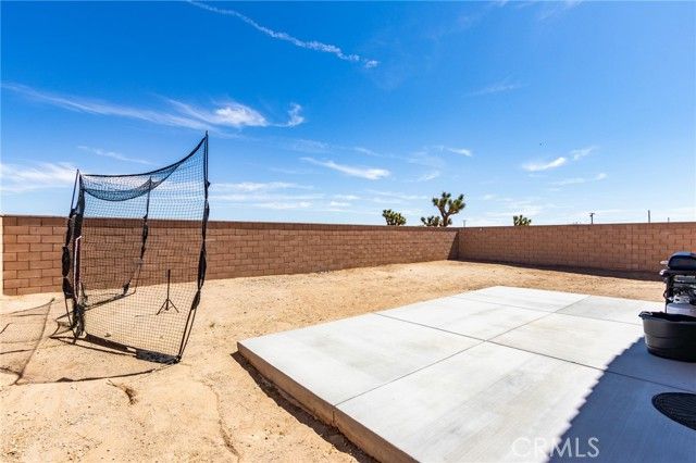 11856 Calenda Court, Victorville, CA 92392
