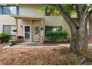 29570 Sw VOLLEY St 35, Wilsonville, OR 97070