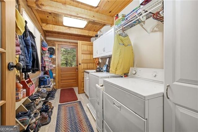7625 Fish Hook Lane, Lula, GA 30554