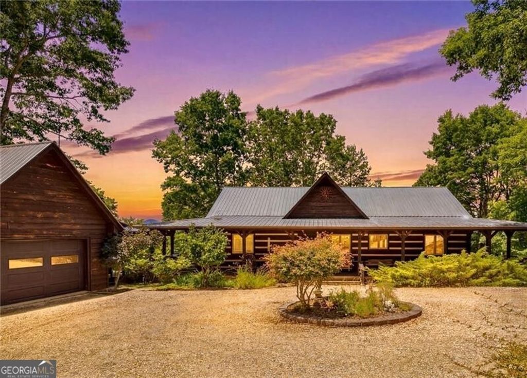 7625 Fish Hook Lane, Lula, GA 30554
