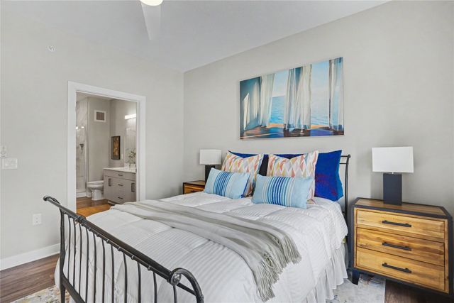 450 SW 7th Street 209, Des Moines, IA 50309