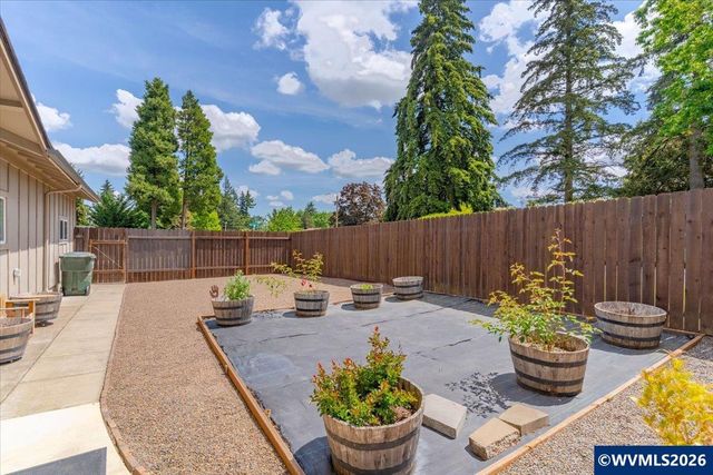 4193 Oakman St S, Salem, OR 97004