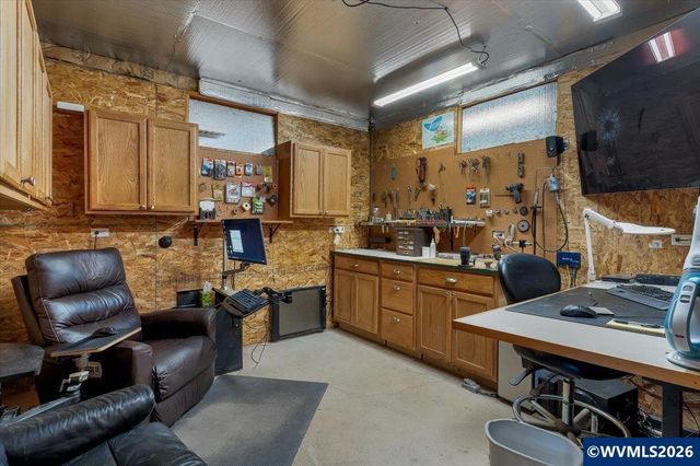 4193 Oakman St S, Salem, OR 97004
