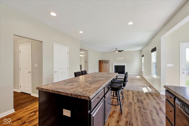 2859 Holiday Way, Greenwood, IN 46143