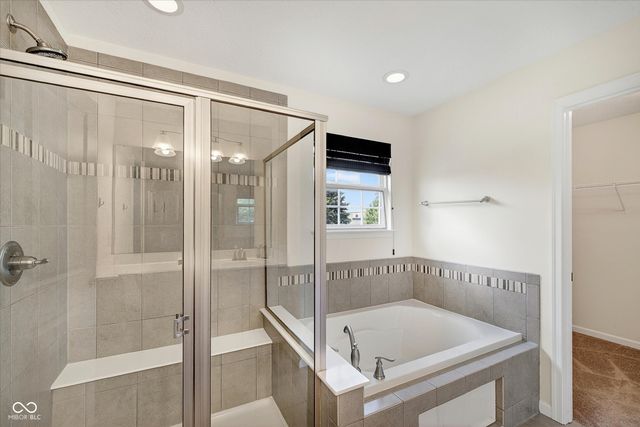 2859 Holiday Way, Greenwood, IN 46143