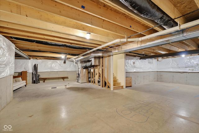 2859 Holiday Way, Greenwood, IN 46143
