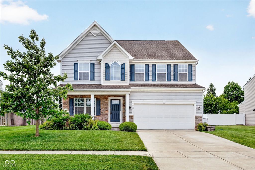 2859 Holiday Way, Greenwood, IN 46143