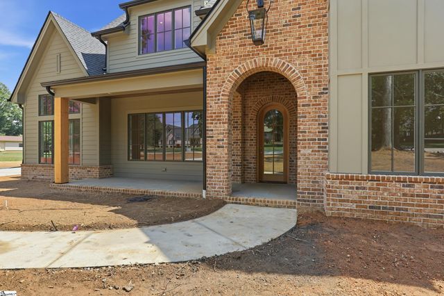 53 Bell Road, Greenville, SC 29607