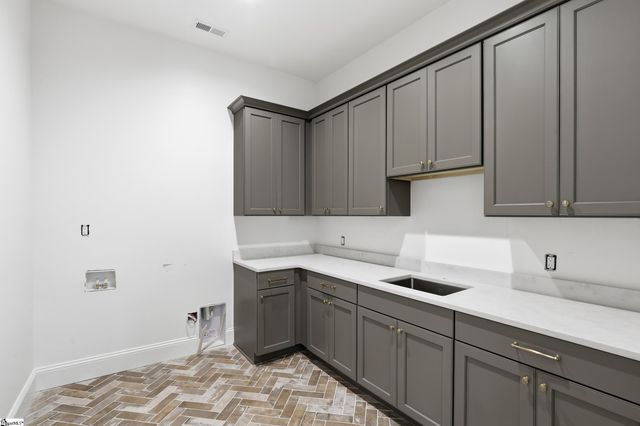 53 Bell Road, Greenville, SC 29607