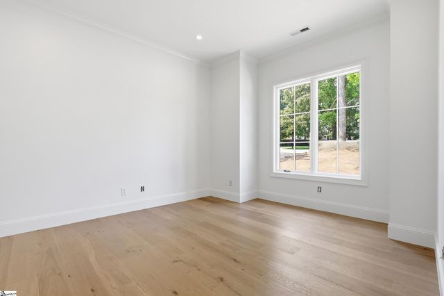 53 Bell Road, Greenville, SC 29607
