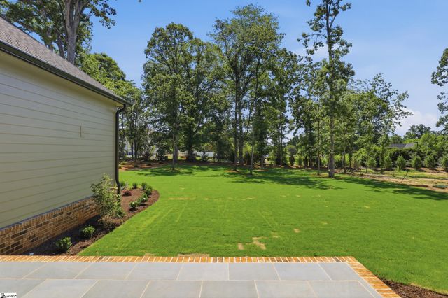 53 Bell Road, Greenville, SC 29607
