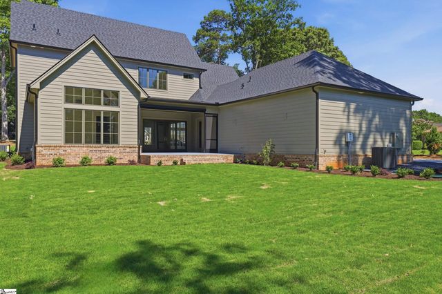 53 Bell Road, Greenville, SC 29607