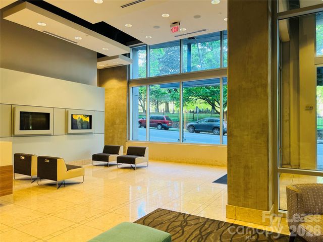 210 N Church Street 2414, Charlotte, NC 28202