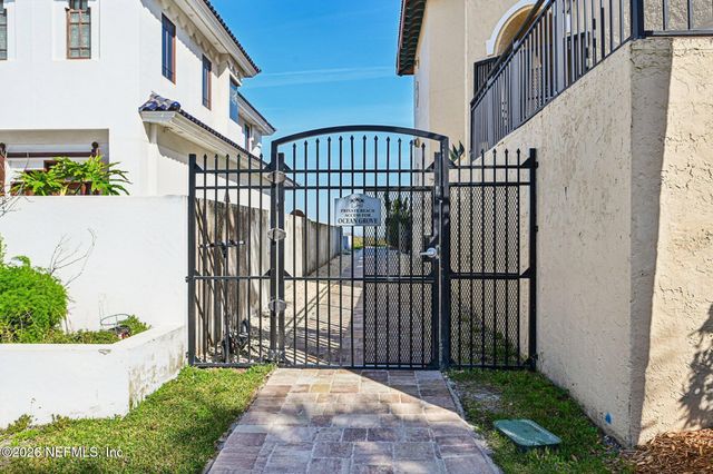 21 ARBOR CLUB Drive 319, Ponte Vedra Beach, FL 32082