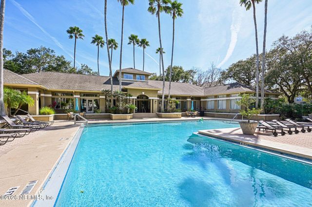 21 ARBOR CLUB Drive 319, Ponte Vedra Beach, FL 32082