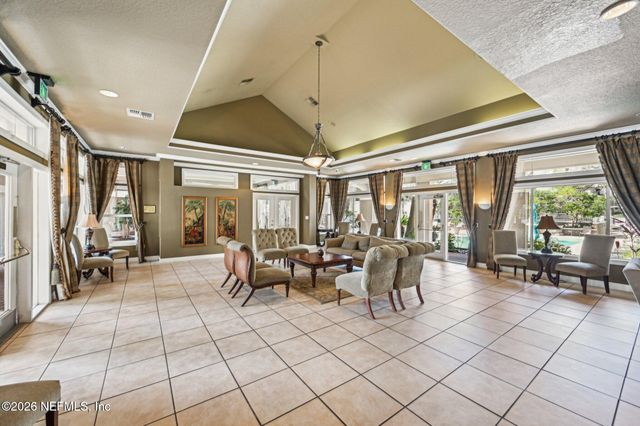 21 ARBOR CLUB Drive 319, Ponte Vedra Beach, FL 32082